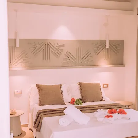 Lentischi - Adults Only 3*
